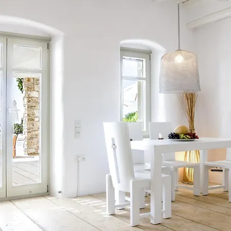 Ekavi Filizi - Seaside Just Outside Of